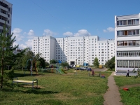 Naberezhnye Chelny, Rais Belyaev Ave, house 92. Apartment house