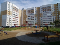Naberezhnye Chelny, Avtozavodsky Ave, house 5. Apartment house