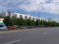 Naberezhnye Chelny, Vakhitov avenue, house 10. Apartment house
