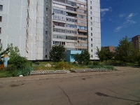 Naberezhnye Chelny, Romantikov Blvd, house 9. Apartment house