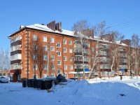 Chistopol, 40 let Pobedy st, house 49. Apartment house