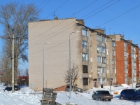 Chistopol, st Vakhitov, house 127. Apartment house