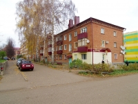 Chistopol, Dzerzhinsky st, house 4. Apartment house