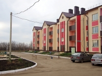 Chistopol, Vishnevsky st, house 8/2. Apartment house