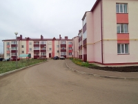 Chistopol, Plyushchenkov st, house 14. Apartment house