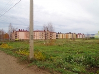 Chistopol, Plyushchenkov st, house 18. Apartment house