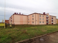 Chistopol, Plyushchenkov st, 房屋 18. 公寓楼