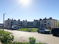 Chistopol, Plyushchenkov st, house 14. Apartment house