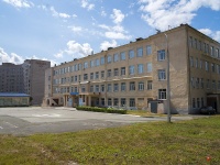 Izhevsk, 国立重点高级中学 Лингвистический лицей №25, Karl Marks st, 房屋 164