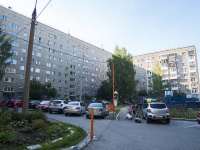 Izhevsk, Krasnogerojskaya st, house 103. Apartment house