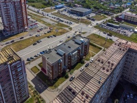 Izhevsk, Pushkinskaya st, house 155. Apartment house