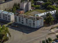 Izhevsk, Ordzhonikidze st, house 52. Apartment house