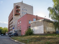 Ижевск, улица Орджоникидзе, дом 52А. офисное здание