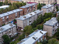 Izhevsk, Kommunarov st, house 204. Apartment house