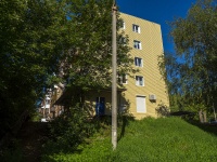 Votkinsk, Korolev st, house 28. Apartment house