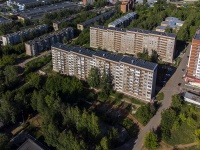 Воткинск, улица Школьная, дом 11. многоквартирный дом