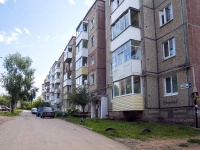 Воткинск, улица Школьная, дом 16. многоквартирный дом