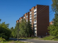 Воткинск, улица Зверева, дом 3. многоквартирный дом