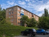 Votkinsk, st Proletarskaya, house 21. Apartment house