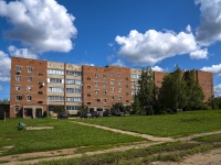 Votkinsk, st Kirov, house 72. Apartment house