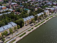 Votkinsk, Mira st, house 11. Apartment house
