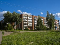 Votkinsk, Mira st, house 31. Apartment house