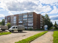 Votkinsk, Mira st, house 31. Apartment house