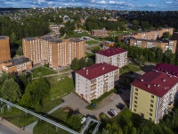 Votkinsk,  Sadovnikov, house 13. Apartment house