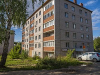 Votkinsk,  Sadovnikov, house 17. Apartment house