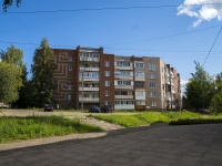 Votkinsk, st Dzerzhinsky, house 7. Apartment house