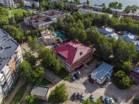Votkinsk, st Dzerzhinsky, house 11. sports club