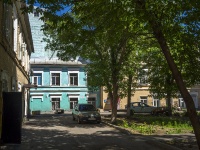Ufa, Kommunisticheskaya st, house 37. Apartment house
