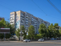 Уфа, улица Цюрупы, дом 83. многоквартирный дом