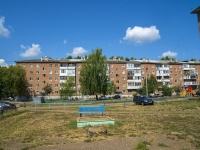 Neftekamsk, Yubileyny avenue, house 2. Apartment house