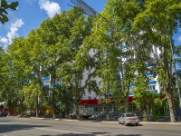 Neftekamsk, Yubileyny avenue, house 3. Apartment house