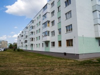 Neftekamsk, Yubileyny avenue, house 13Б. Apartment house