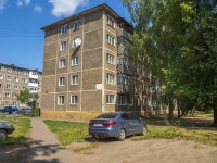 Neftekamsk, st Stroiteley, house 61. Apartment house