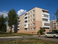 Neftekamsk, st Neftyanikov, house 26. Apartment house