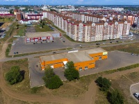 Neftekamsk, База оптовых цен "Находка", Kartceva st, 房屋 26