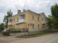 Oktyabrskiy, st Gubkin, house 39. Apartment house