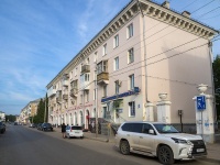 Oktyabrskiy, Sverdlov st, 房屋 20. 公寓楼