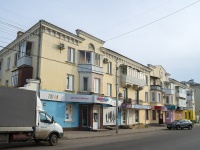 Oktyabrskiy, Sverdlov st, 房屋 30. 公寓楼