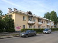 Oktyabrskiy, Sverdlov st, house 31. Apartment house