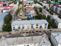 Oktyabrskiy, Sverdlov st, 房屋 39. 公寓楼