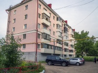 Oktyabrskiy, Lermontov st, 房屋 9. 公寓楼