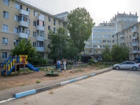 Oktyabrskiy, Lenin avenue, house 8. Apartment house