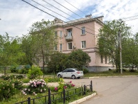 Oktyabrskiy, Lenin avenue, house 21. Apartment house
