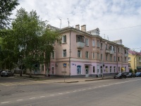 Oktyabrskiy, avenue Lenin, house 28. Apartment house