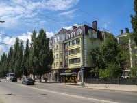 Oktyabrskiy, avenue Lenin, house 33. Apartment house