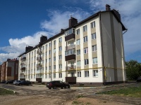 Oktyabrskiy, st Chapaev, house 20. Apartment house